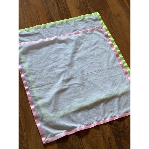 Crate & Barrel Pastel Dinner Napkins 21" x21" NWOT Set of 8 - Picture 8 of 13